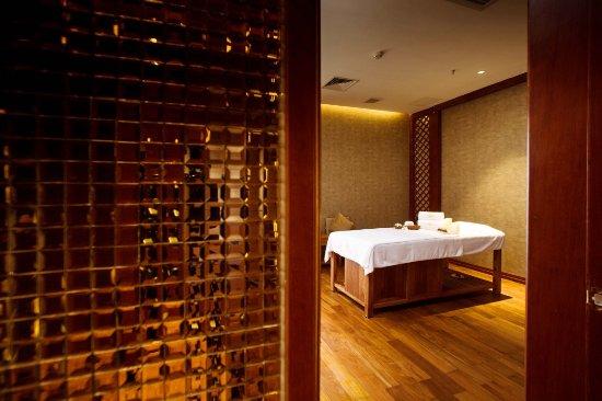 THE SPA: REFINED THERAPEUTIC HEALING